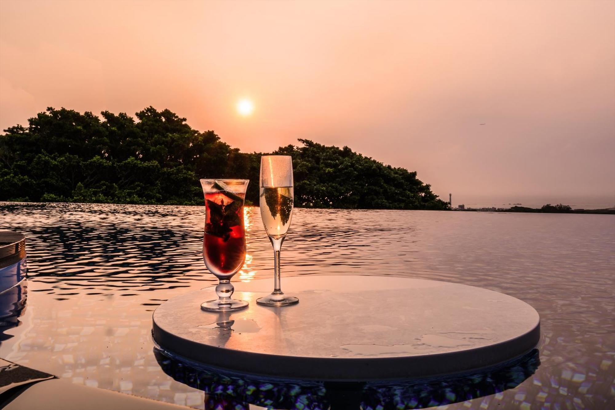 Glamday Style Okinawa Yomitan Hotel & Resort Luaran gambar